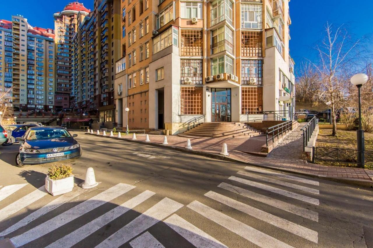 2К Квартира У Новому Будинку, Печерськ كييف المظهر الخارجي الصورة